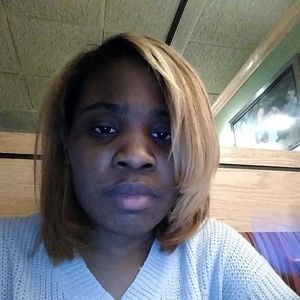 Meet your Posher, Julissa